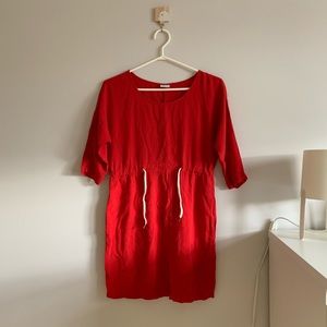 Cute red dress with drawstring and pockets!!